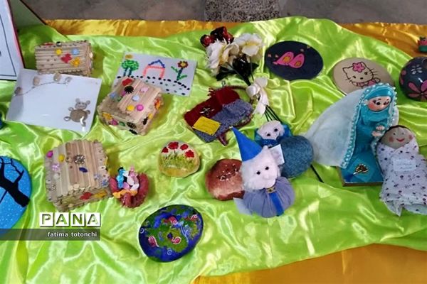 جشن میلاد حضرت زهرا(س) در کانون فرهنگی تربیتی حضرت زینب (س) ناحیه 3 شیراز