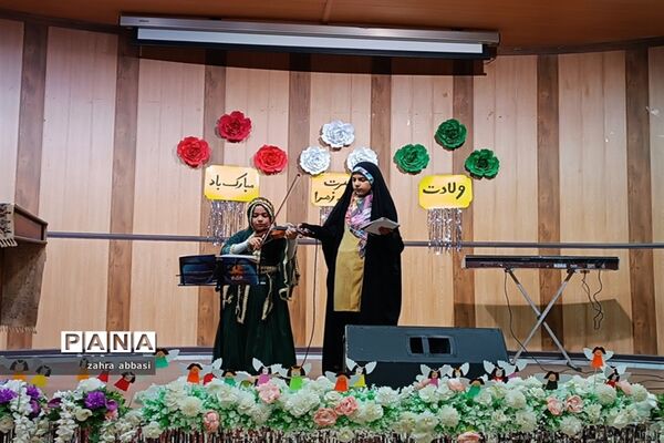 جشن میلاد حضرت زهرا(س) در کانون فرهنگی تربیتی حضرت زینب (س) ناحیه 3 شیراز