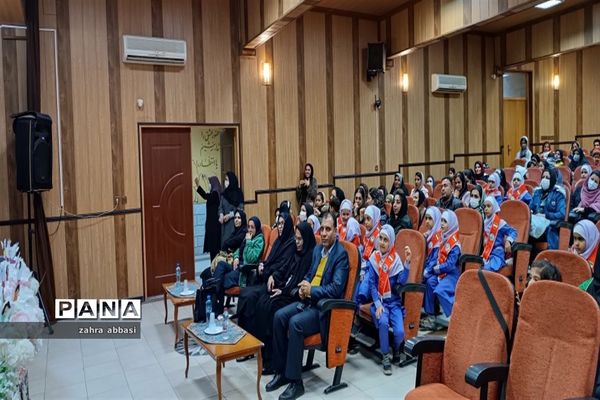 جشن میلاد حضرت زهرا(س) در کانون فرهنگی تربیتی حضرت زینب (س) ناحیه 3 شیراز