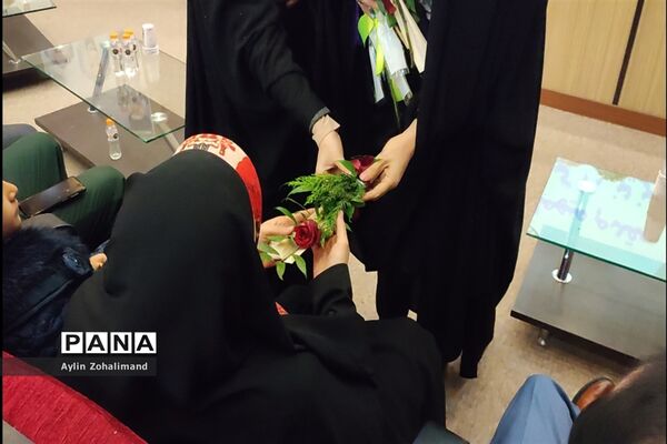 مراسم ولادت حضرت زهرا (س) و روز مادر در آموزش و پرورش شهرستان رباط کریم