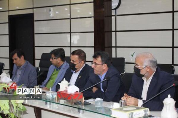 نشست شورای معاونان آموزش و پرورش استان بوشهر