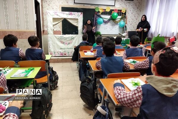 جشن قرآن دبستان پسرانه شهیدان قمی فشافویه