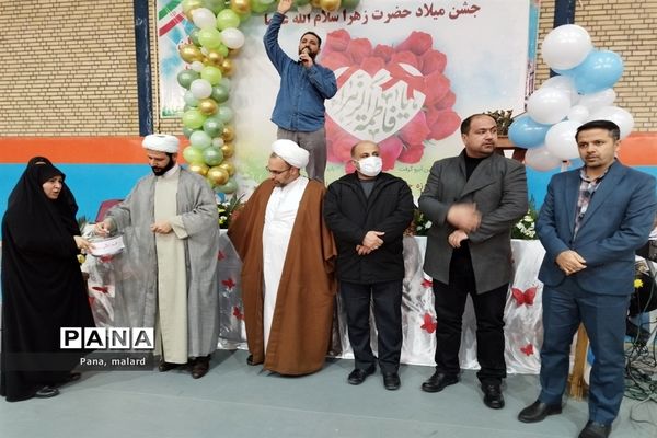 برگزاری جشن میلاد حضرت فاطمه(س) در صفادشت