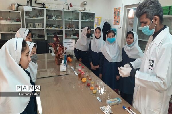 برگزاری تور علمی و کارگاه شیمی و فیزیک پژوهش سرای چهاردانگه