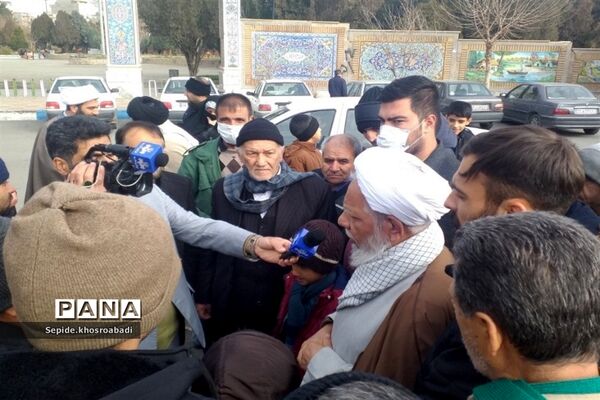 راهپیمایی در پی محکوم کردن اهانت نشریه فرانسوی به رهبری، در پاکدشت
