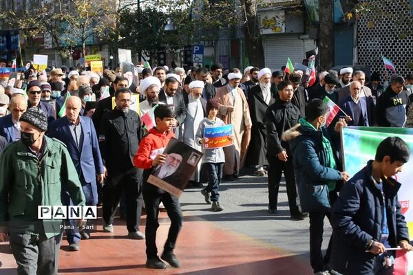 راهپیمایی مردمی در شهرستان ساری