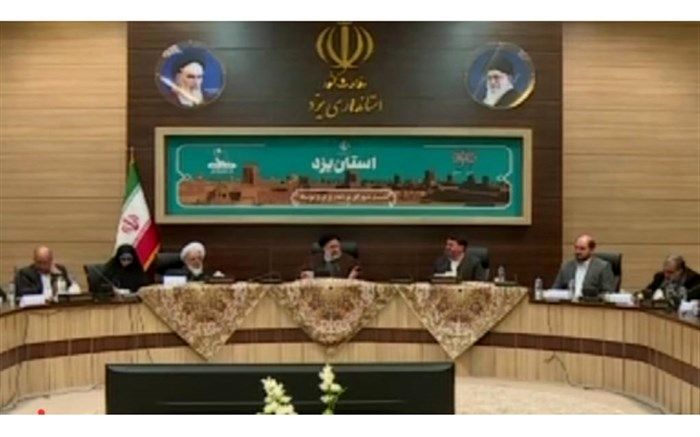 افرادی که مانع پیشرفت و تحول نظام اداری هستند؛ بدون رودربایستی کنار بگذارید