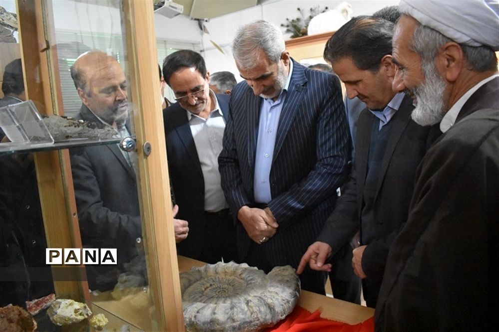 سفر وزیر آموزش و پرورش به شهرستان بهاباد