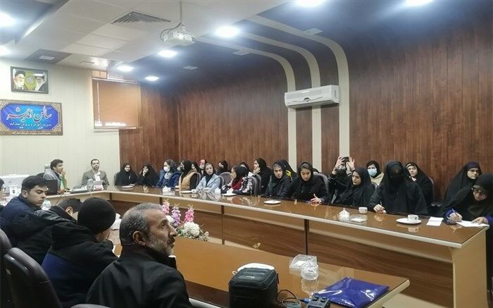 همایش سواد رسانه ای برای دانش آموزان نجف آبادی  برگزار شد/فیلم