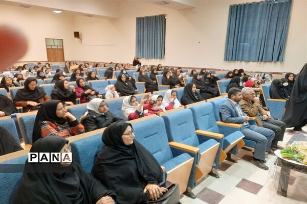 مراسم جشن سپاس مادر در ابرکوه