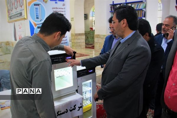 افتتاح نمایشگاه صنایع‌دستی، محصولات خانگی و غذای محلی در ابرکوه