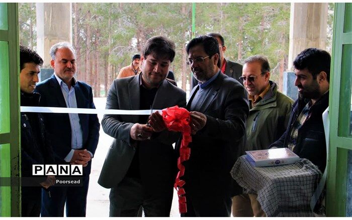 افتتاح نمایشگاه صنایع دستی و محصولات خانگی درابرکوه