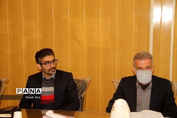 برگزاری گردهمایی کارشناسان تکنولوژی و گروه‌های آموزشی متوسطه قطب 3 استان خوزستان