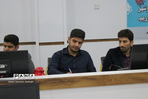 نشست خبری مدیرکل نوسازی توسعه و تجهیز مدارس استان بوشهر