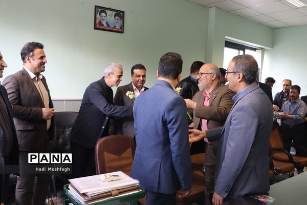 تجلیل از بانوان شاغل در حوزه  اداره‌کل آموزش و پرورش فارس