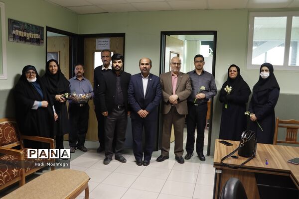 تجلیل از بانوان شاغل در حوزه  اداره‌کل آموزش و پرورش فارس