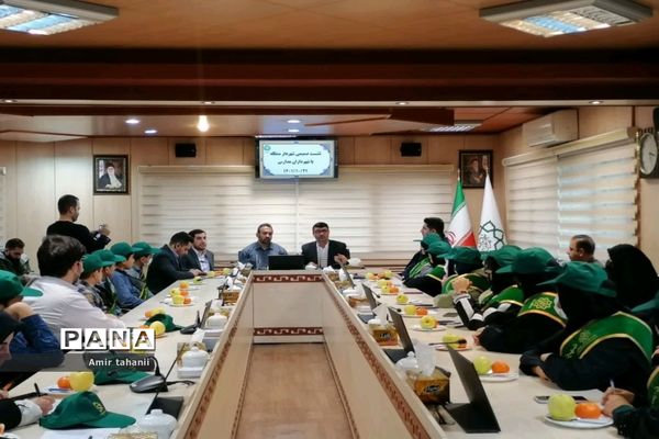 اولین گردهمایی شهرداران مدارس منطقه ۱۸