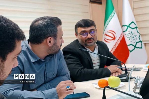 اولین گردهمایی شهرداران مدارس منطقه ۱۸