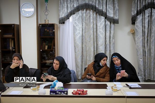 پاسخگویی وزیر آموزش و پرورش به مطالبات مردم با حضور در مرکز ارتباطات مردمی نهاد ریاست‌جمهوری