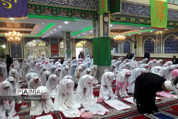 برگزاری مراسم جشن تکلیف دختران فاطمی در کارون