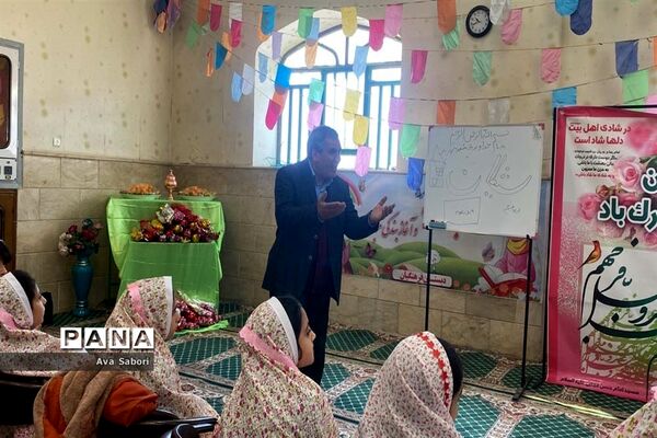 مسجد امام حسن (ع) آباده میزبان جشن تکلیف نه ساله‌ها
