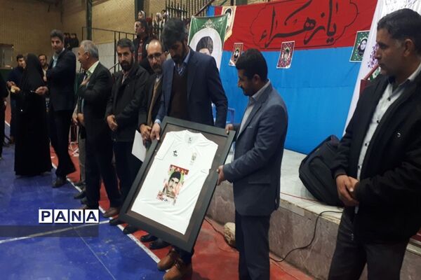 جشن گرامیداشت هفته مقام زن و روز مادر در ابرکوه