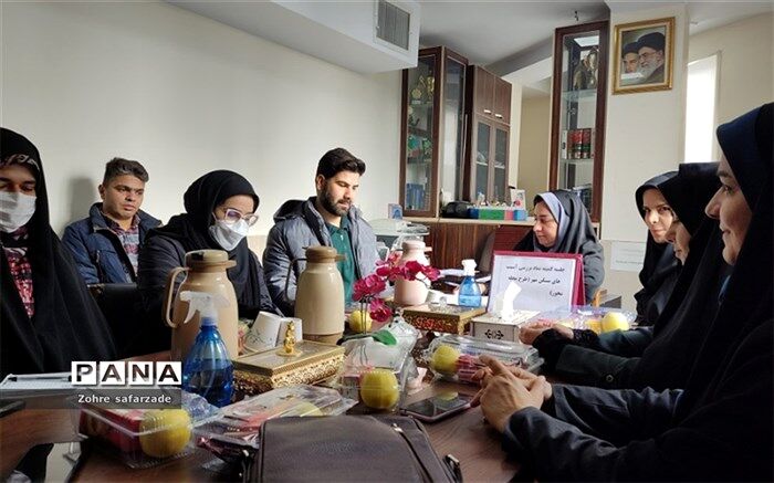 سومین جلسه کمیته نماد در آموزش و پرورش رودهن برگزار شد