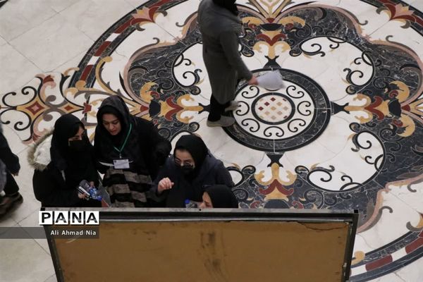 بازدید وزیر علوم از حوزه کنکور دانشگاه قم