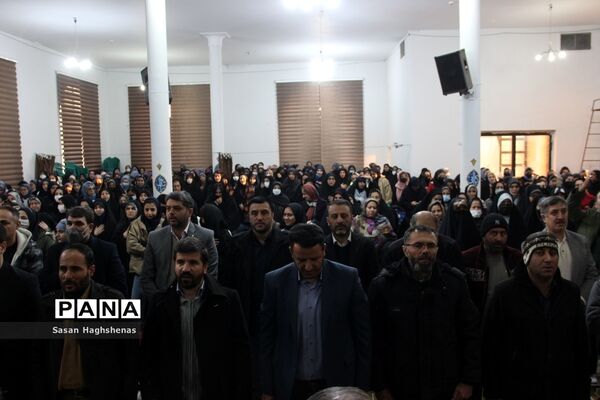 اردوی راهیان نوردانش‌آموزان دخترآموزش و پرورش اسلامشهر
