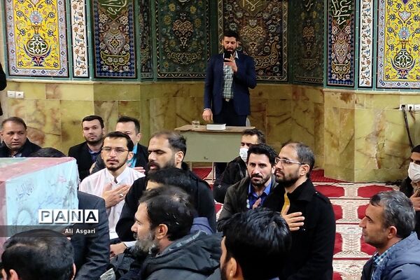 مراسم وداع با پیکر پاک شهید گمنام دفاع مقدس در اردوگاه امام صادق(ع) دماوند
