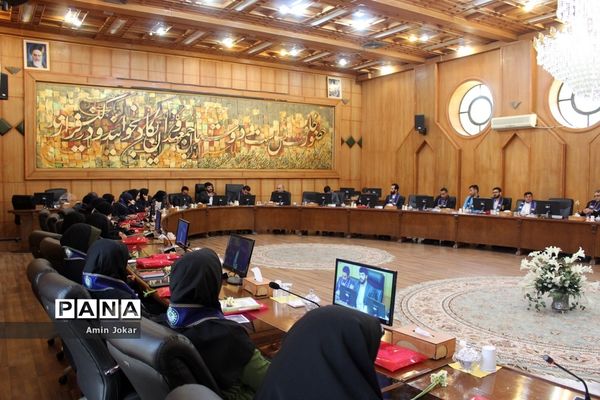 گردهمایی سالانه مسئولان سازمان دانش‌آموزی مناطق و شهرستان‌های فارس در شیراز