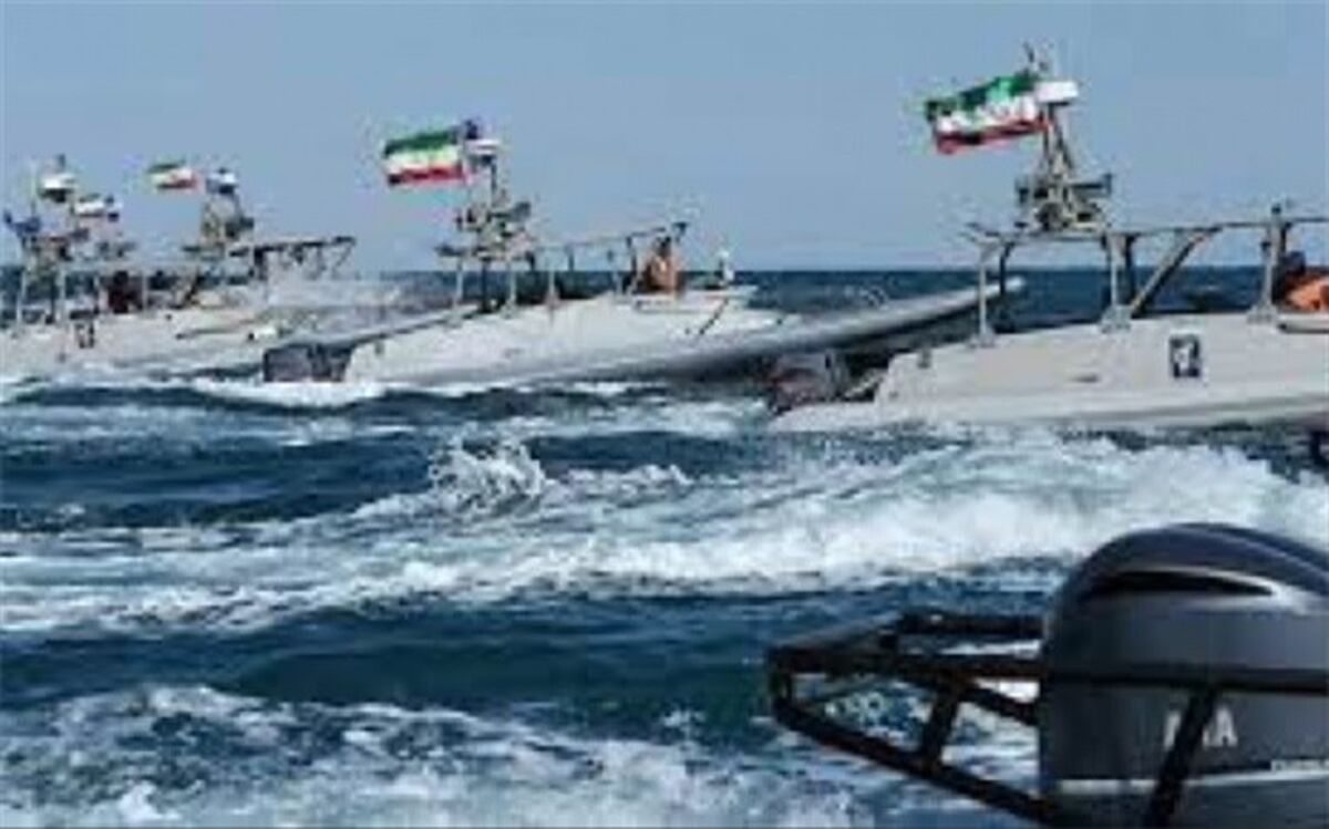 رزمایش نیروی دریایی سپاه در خلیج فارس