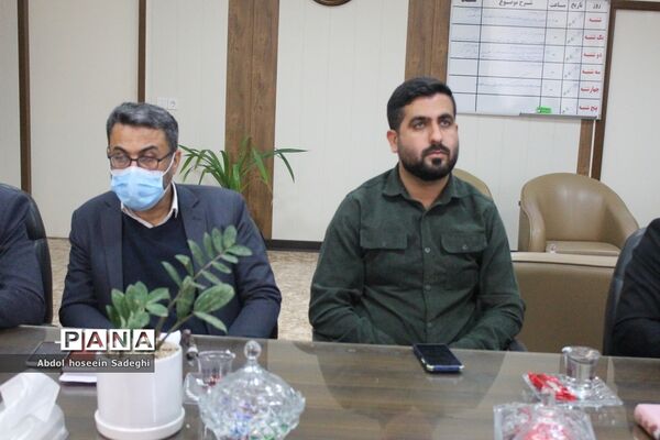 نشست هماهنگی کمیته فرهنگیان و دانش‌آموزی دهه فجر انقلاب اسلامی آموزش و پرورش استان بوشهر