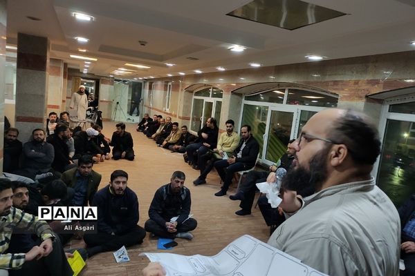 بوم ایده‌پردازی نقش مدرسه در کنترل آسیب‌های اجتماعی