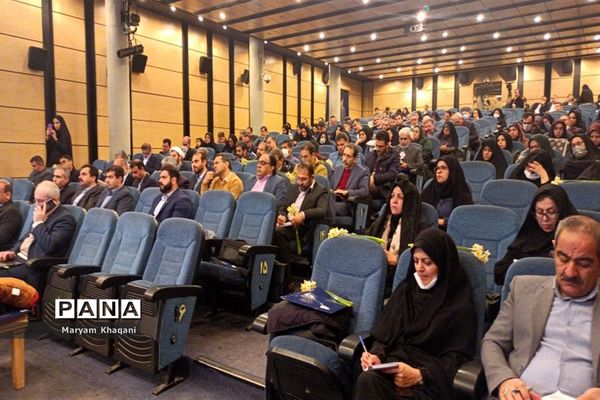 گردهمایی مدیران مدارس سمپاد کشور در شیراز