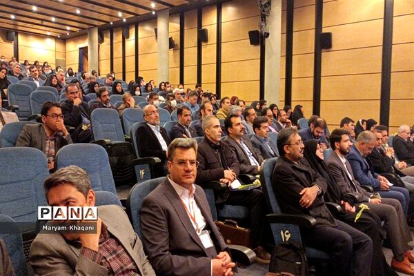 گردهمایی مدیران مدارس سمپاد کشور در شیراز