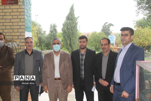 بازدید وزارتی از هنرستان‌های شهرستان بهبهان