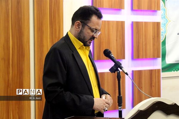 همایش موسسین مدارس غیردولتی استان قم