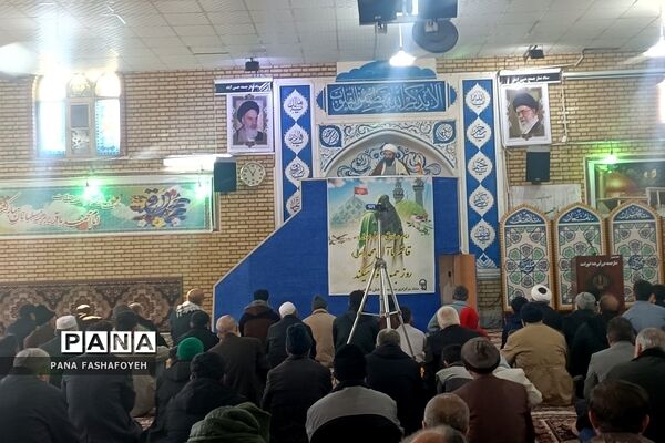 نماز جمعه فشافویه با حضور دانش‌آموزان