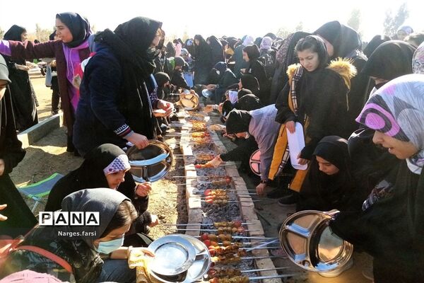 دومین روز کاردوی آموزشی نمایشگاه‌های«مدرسه انقلاب» ویژه دختران در قم-2