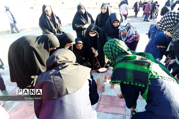 دومین روز کاردوی آموزشی نمایشگاه‌های«مدرسه انقلاب» ویژه دختران در قم-2