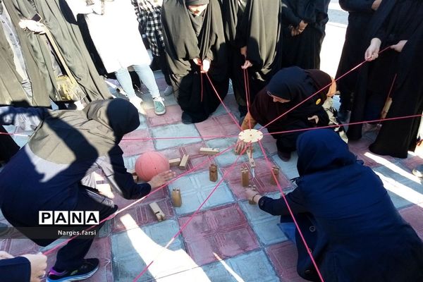 دومین روز کاردوی آموزشی نمایشگاه‌های«مدرسه انقلاب» ویژه دختران در قم-2