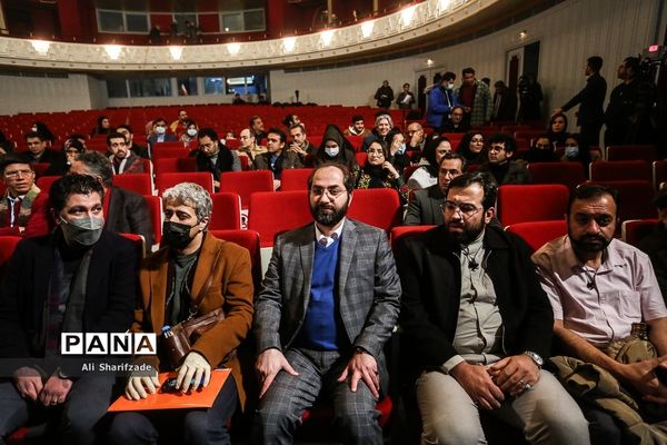 افتتاحیه چهل و یکمین جشنواره بین‌المللی تئاتر فجر