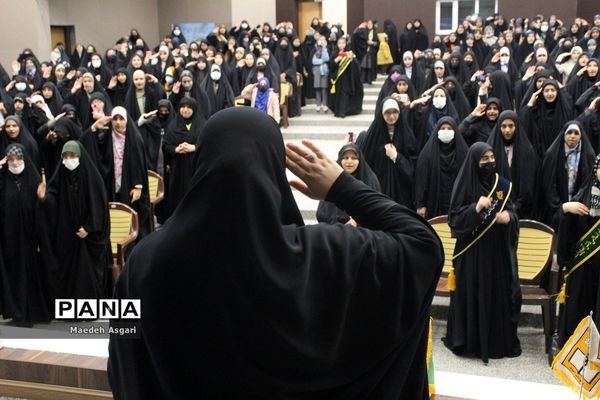 کاردوی آموزشی نمایشگاه مدرسه انقلاب ویژه دختران در قم-3