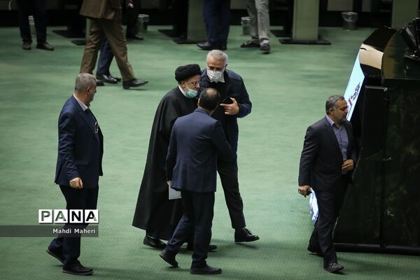 صحن علنی مجلس با حضور رئیس جمهوری