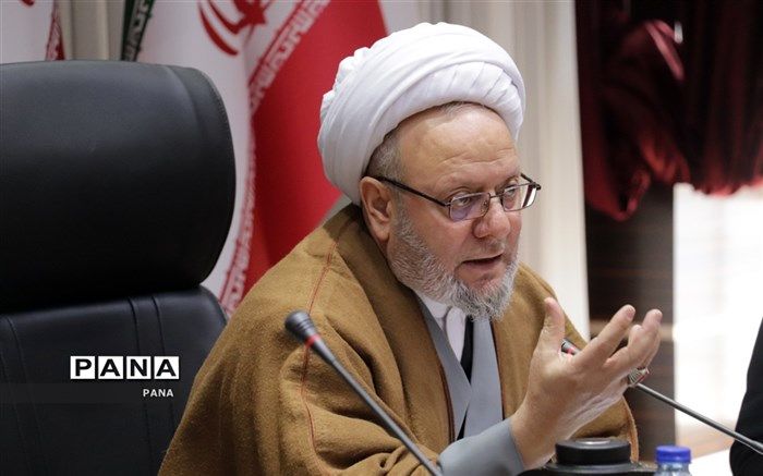 لزوم مردمی کردن جشن‌های دهه فجر 