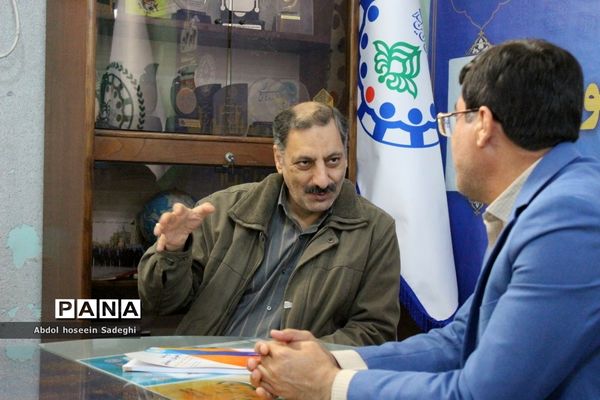 بازدید مدیر امور مالی سازمان دانش‌آموزی کشور از بوشهر