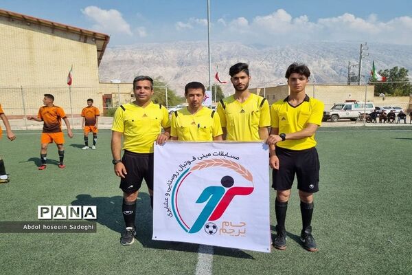 اولین دوره مسابقات مینی فوتبال ( جام پرچم) در استان بوشهر