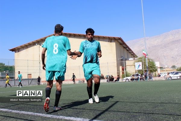 اولین دوره مسابقات مینی فوتبال ( جام پرچم) در استان بوشهر