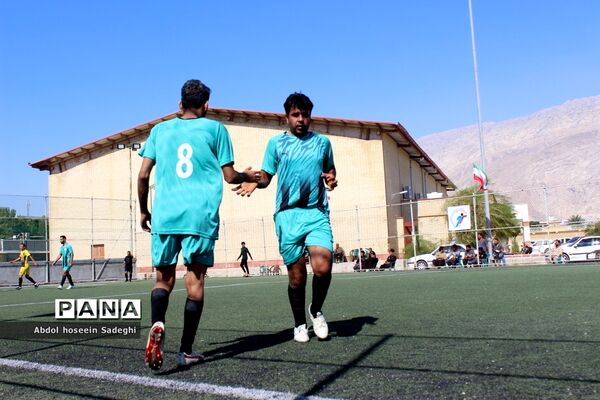 اولین دوره مسابقات مینی فوتبال ( جام پرچم) در استان بوشهر